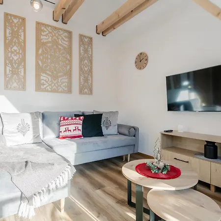 Tatra View 2 Ksiezycowe 자코파네